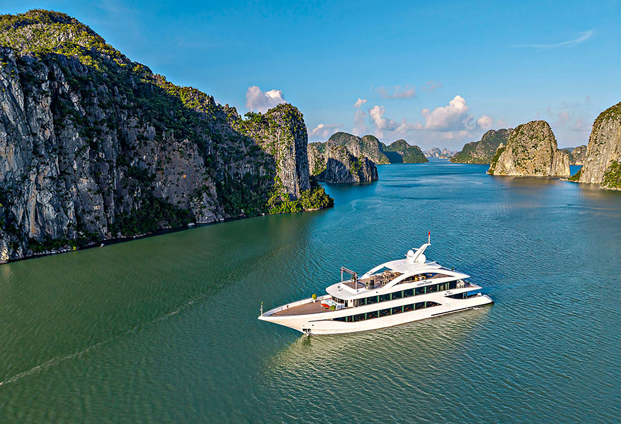 Du thuyền 5 sao Tuần Châu 3N2Đ