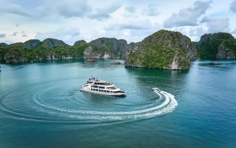 Vịnh Lan Hạ