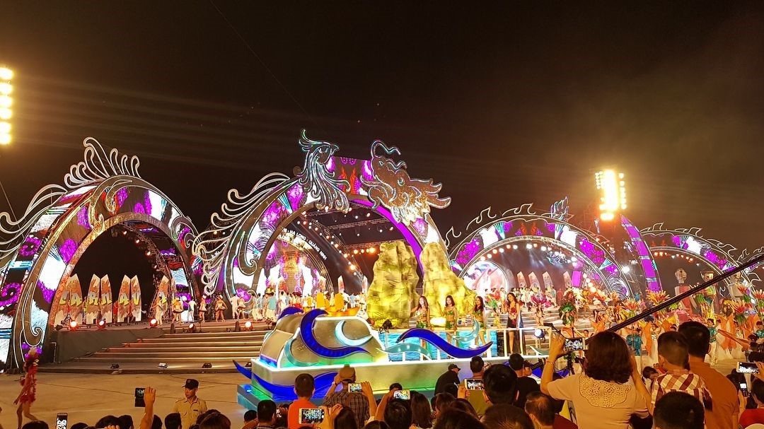 Lễ hội Hạ Long Carnival