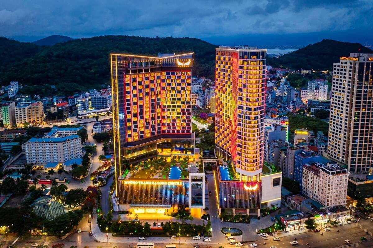 Khách sạn Mường Thanh Luxury Hạ Long