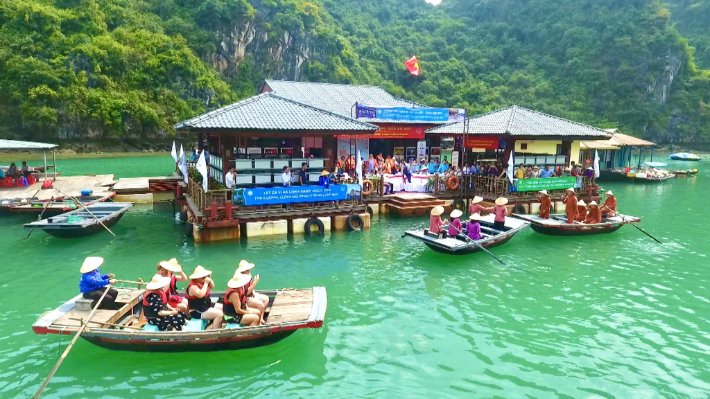Làng chài Cửa Vạn — di sản văn hóa trên vịnh Hạ Long